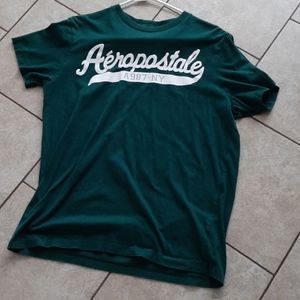 Green t shirt